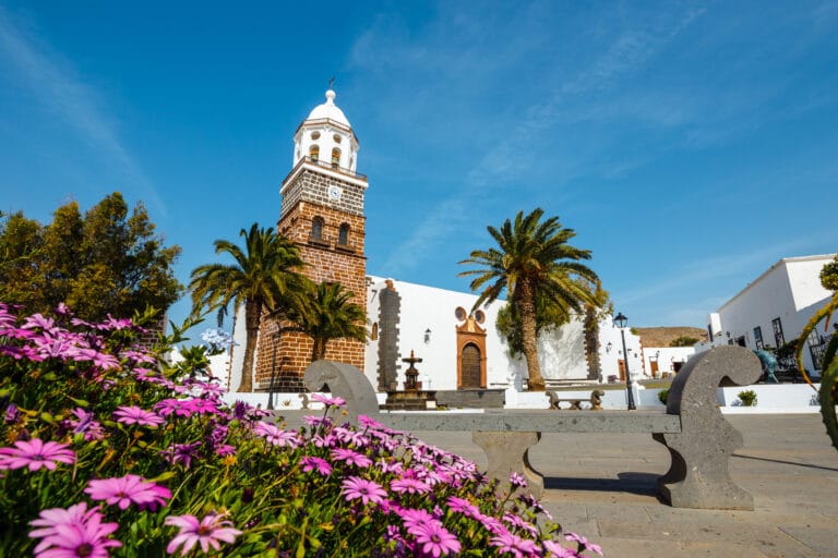 Lanzarote : Nos conseils pour un voyage sur l’île des volcans