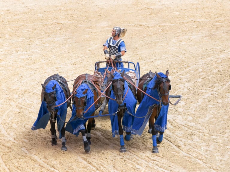 Puy du Fou - Course de chariot