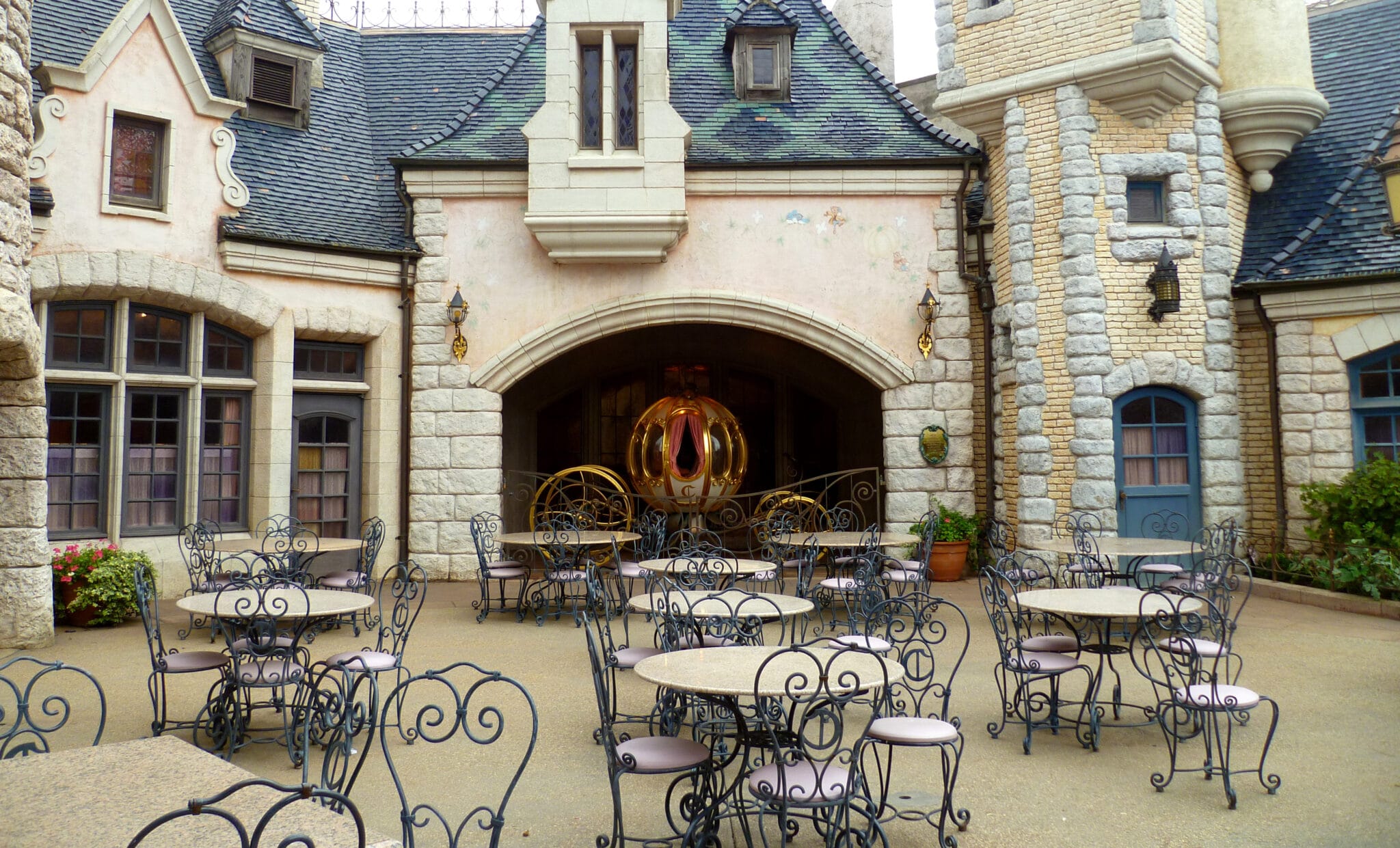 L'auberge de Cendrillon à Fantasyland