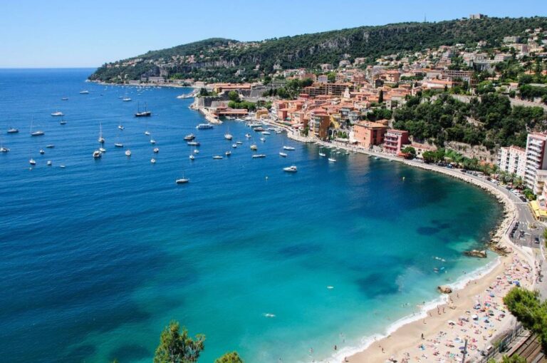 Villefranche-sur-Mer - Plage des Marinieres