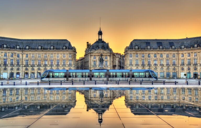 Comment préparer ses vacances d'été à Bordeaux ?