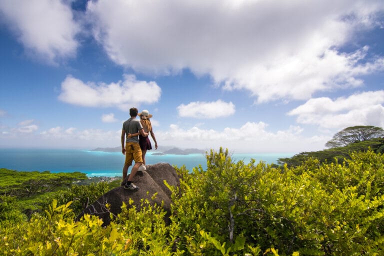 Comment organiser un voyage de noces aux Seychelles ?
