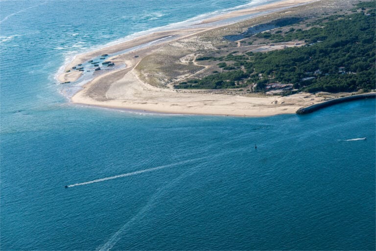 Survoler le bassin d'Arcachon en avion : une expérience inoubliable