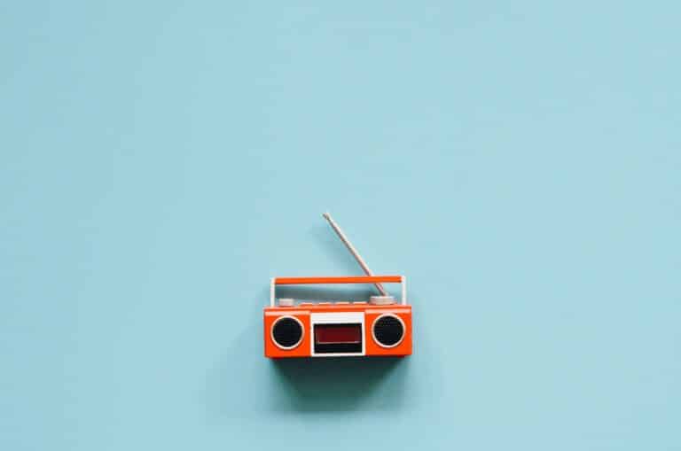 Écouter la radio française à l'étranger : comment faire ?