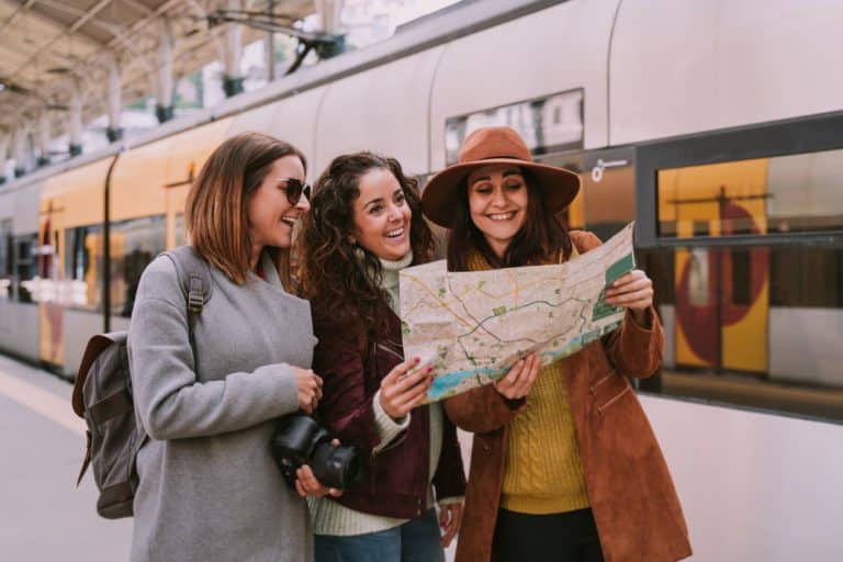 Voyage en Interrail entre amis : guide complet pour une aventure inoubliable