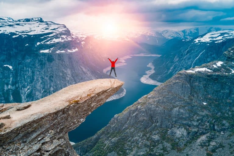 Visiter les fjords de Norvège : que voir et comment organiser le voyage
