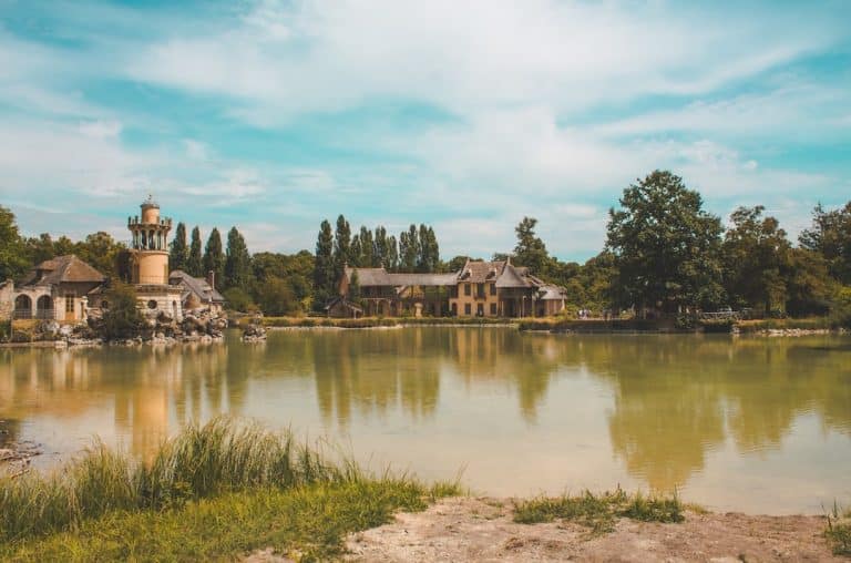 Que faire à Versailles avec des enfants : activités familiales près du château