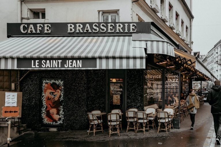 Opéra Garnier : plongée dans le luxe du 9ème arrondissement