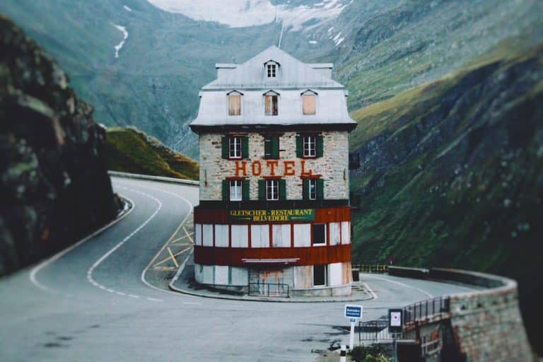 Visites de villes fantômes : Frisson et histoire pour les curieux